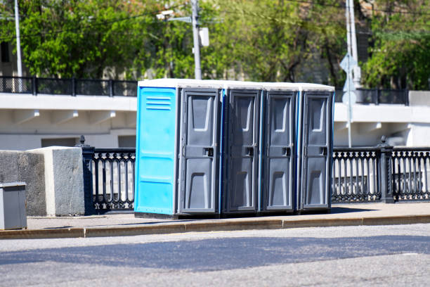 Best Luxury portable toilet rental  in Navarre, OH